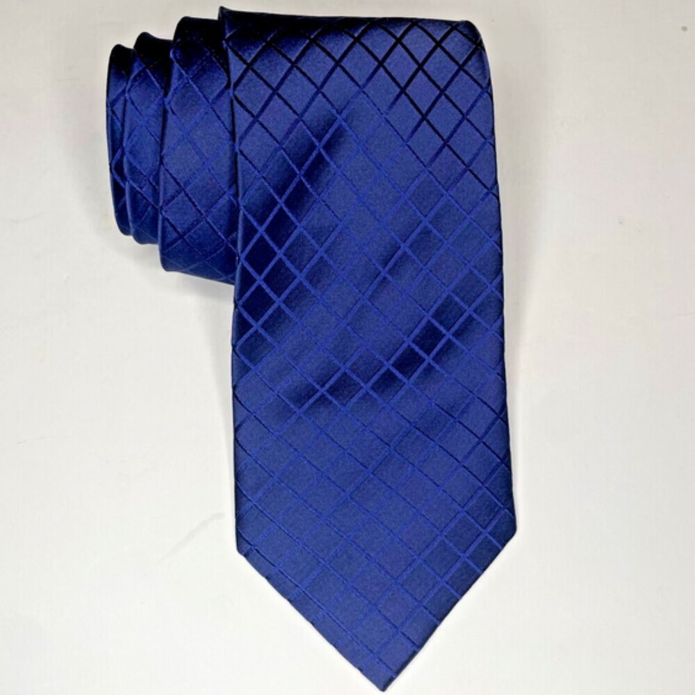 Claiborne Dark Academia Silk Tie - Navy Geometric Diamond Lattice